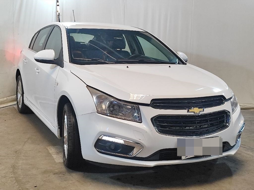 CRUZE LT HB 2015
