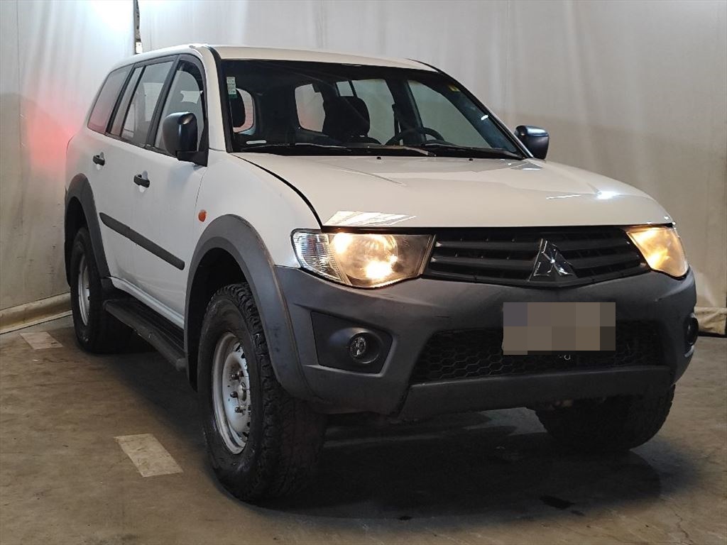 PAJERO DAKAR D 2013