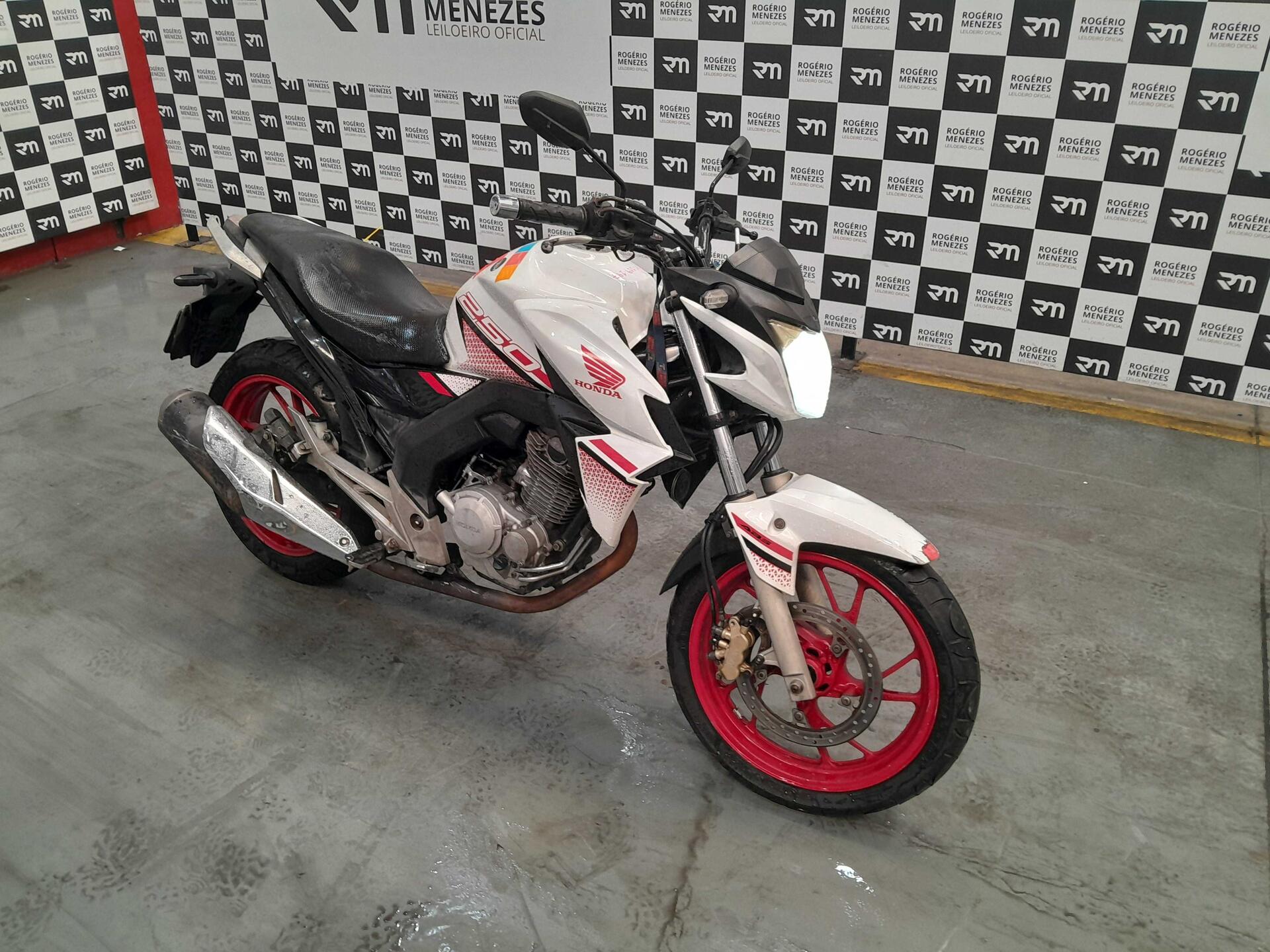 HONDA CB300F TWISTER ABS 2024