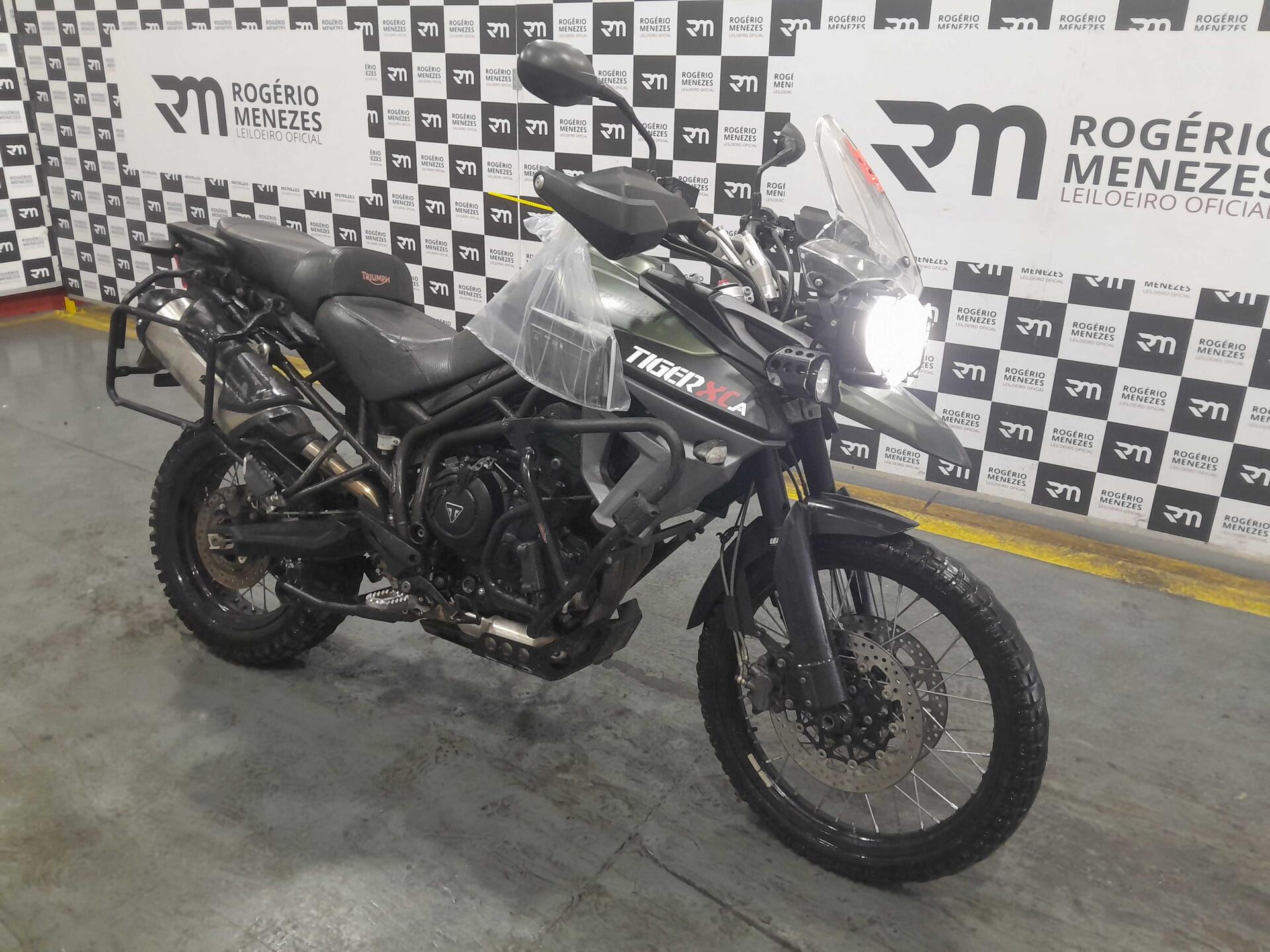 TRIUMPH TIGER 800 XCA 20172018