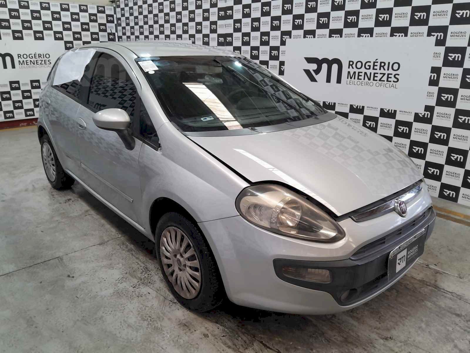 FIAT PUNTO ATTRACTIVE 2013
