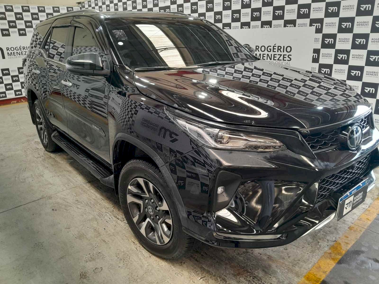 TOYOTA HILUX SWSRXA4RD 2024