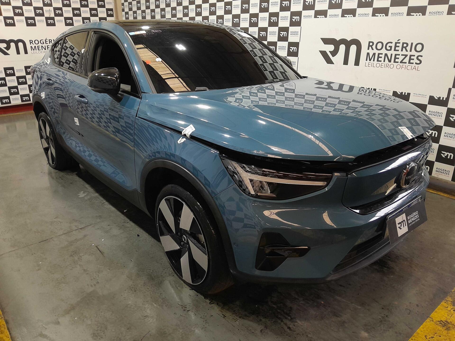 VOLVO C40 8 ULTIMATE 2023