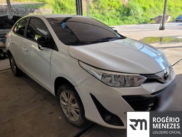 TOYOTA YARIS SEDA 2019