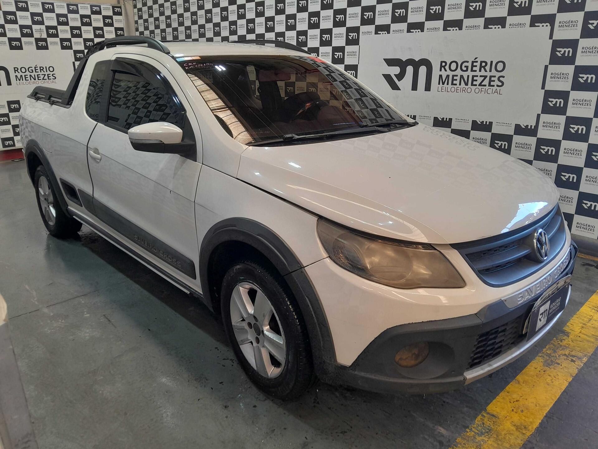 VOLKSWAGEN SAVEIRO 1.6 CE CROSS 2013