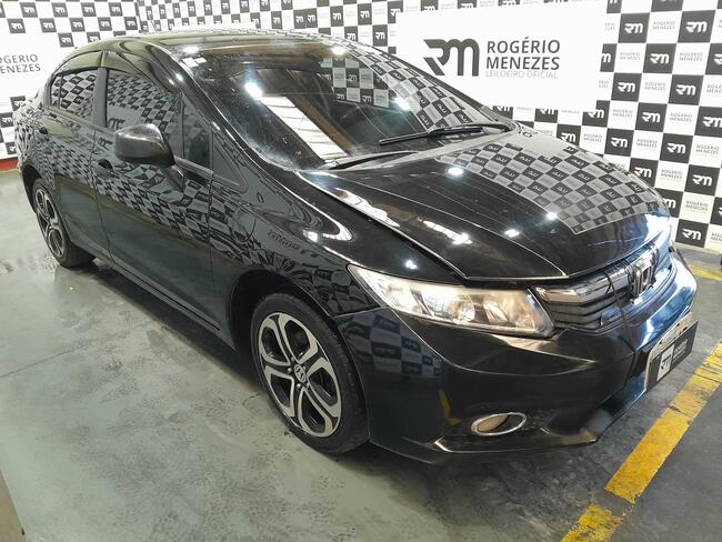 HONDA CIVIC LXS 1.8 2012 FLEX