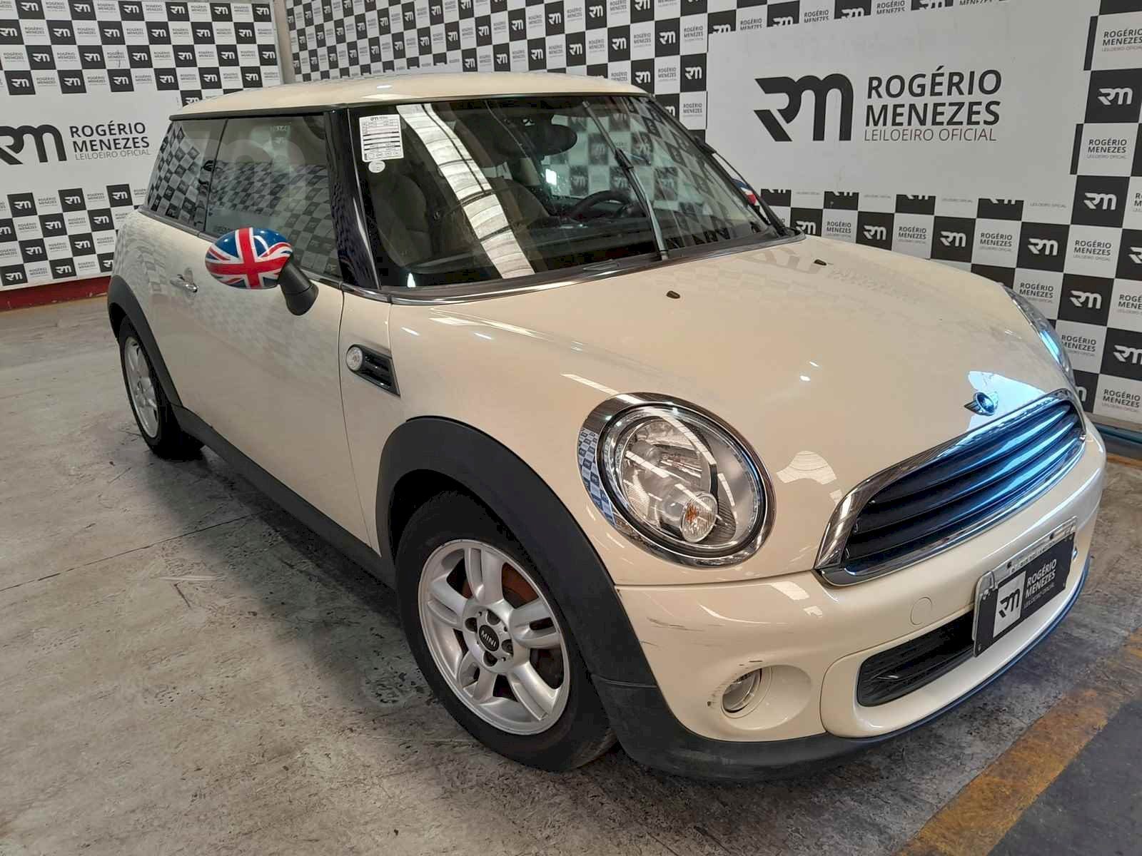MINI ONE 20122013