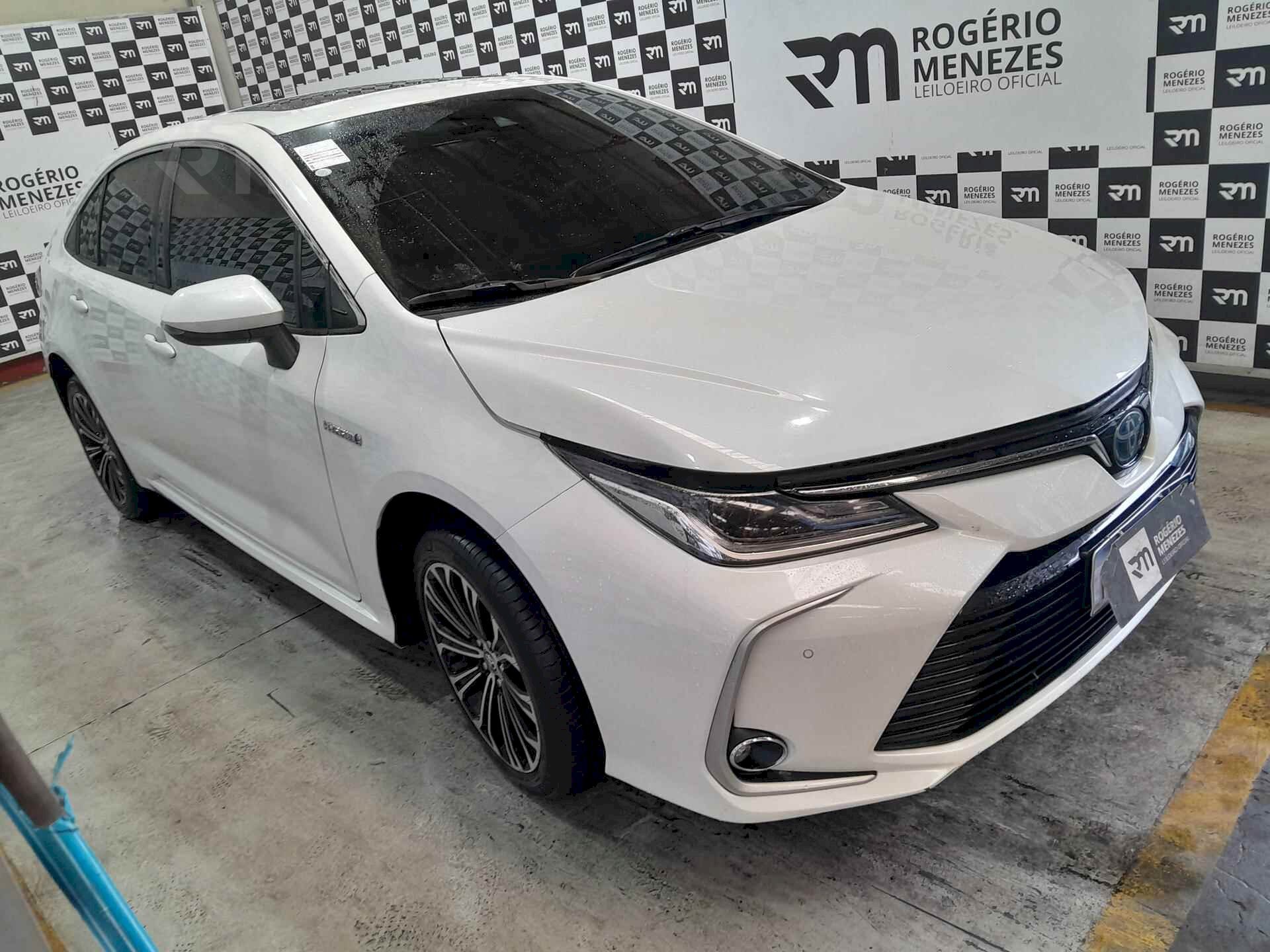 TOYOTA COROLLA APREMIUMH 2022