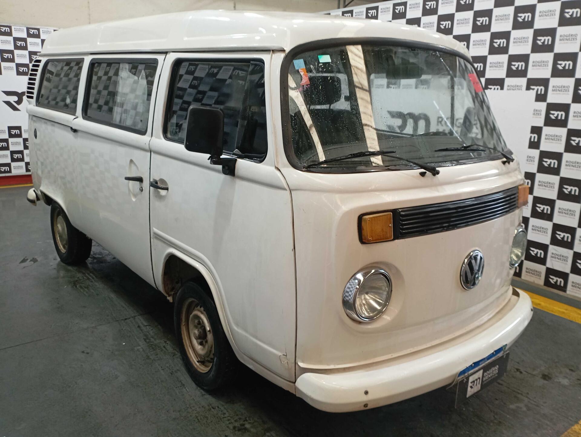 VOLKSWAGEN KOMBI 1.6 2005