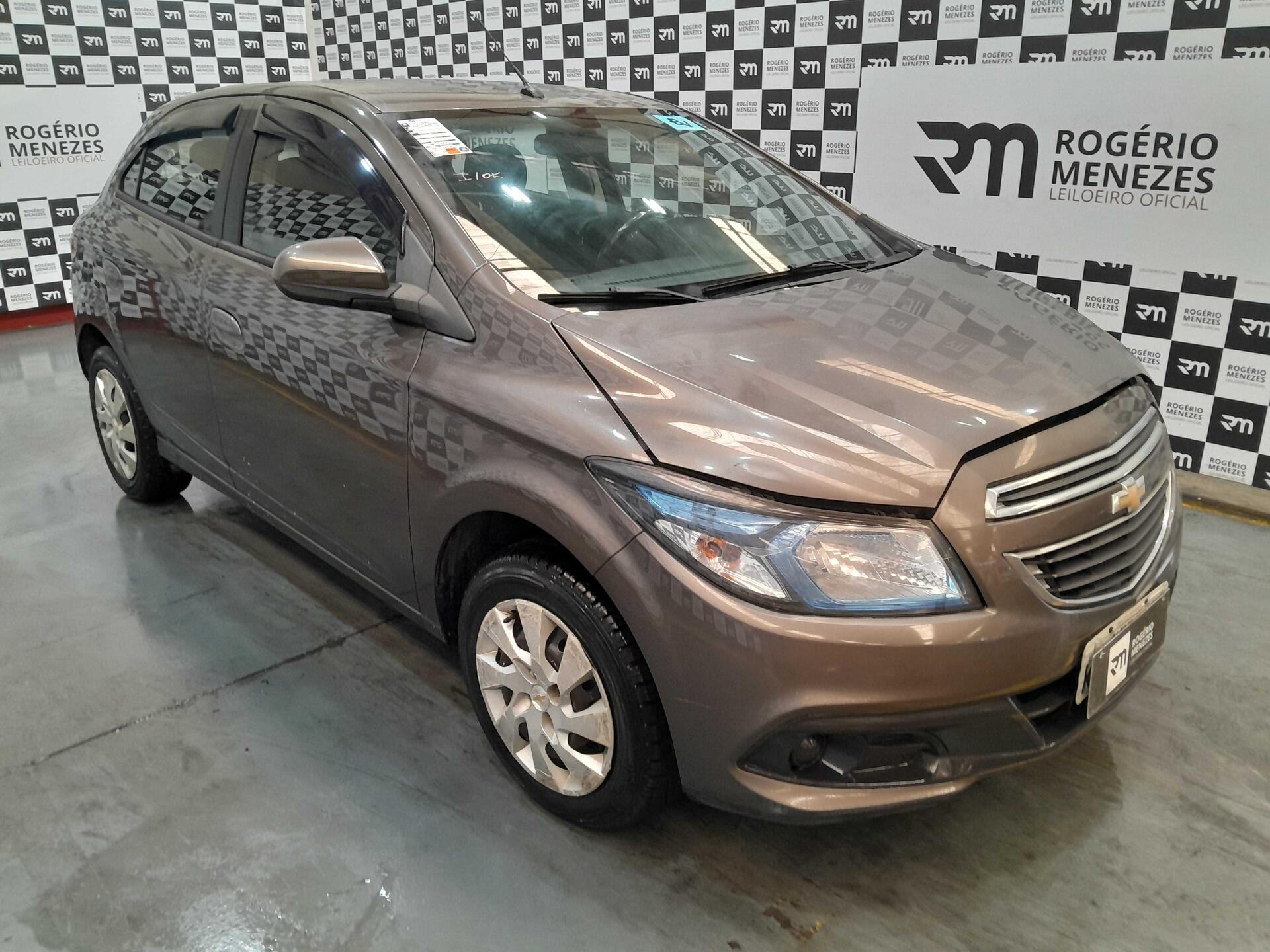CHEVROLET ONIX 1.4MT LT 2014  FLEX