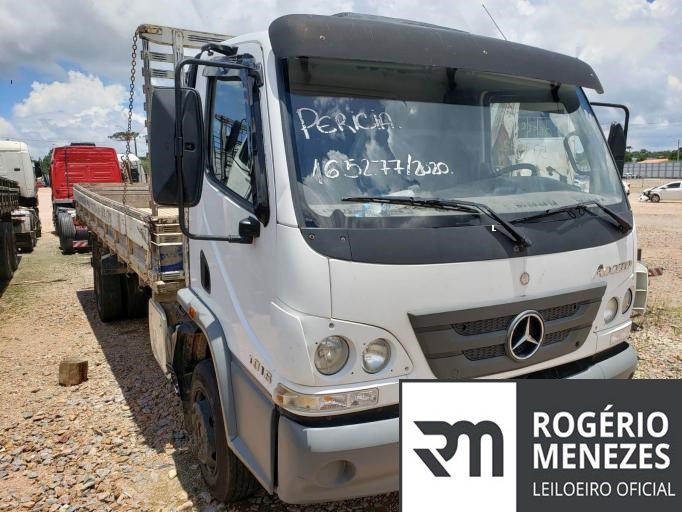 MERCEDES BENZ ACCELO 2014